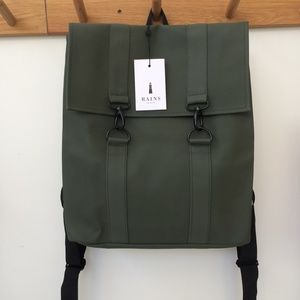 RAINS - NWT - Msn Bag